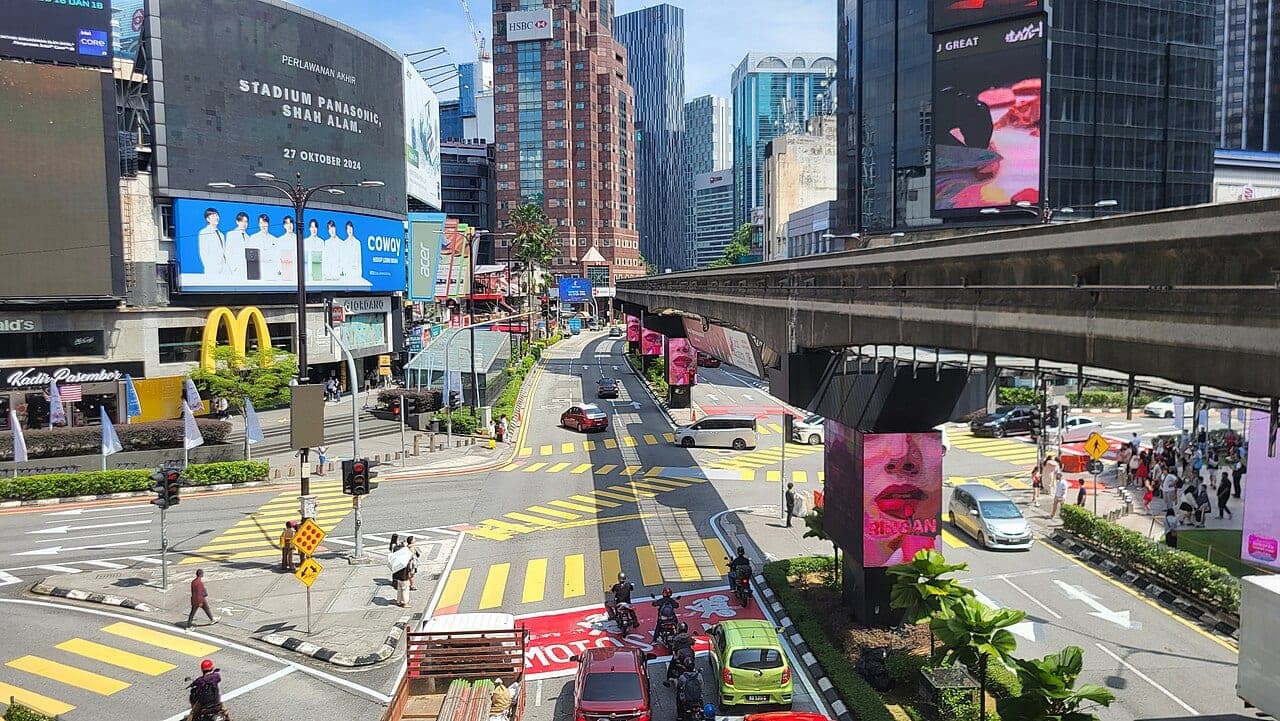 吉隆坡武吉免登街口与单轨铁路